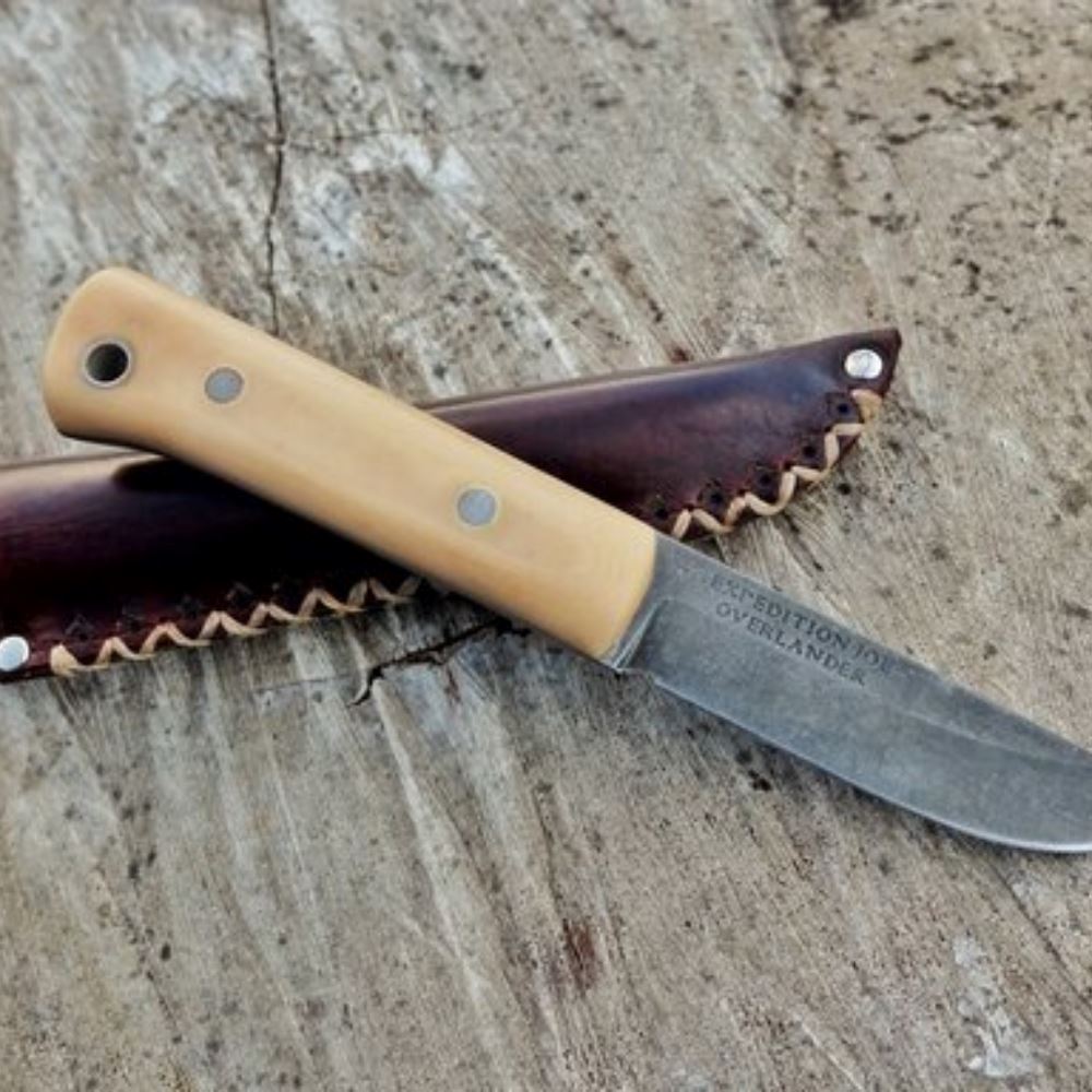 A Bushcraft Blade with a Kick