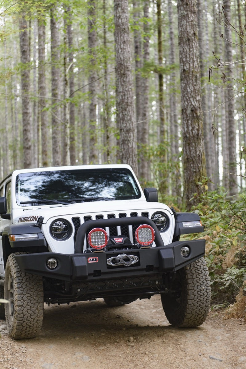 ARB Wrangler JL & Gladiator textured bull bar — OE fog light retention detail