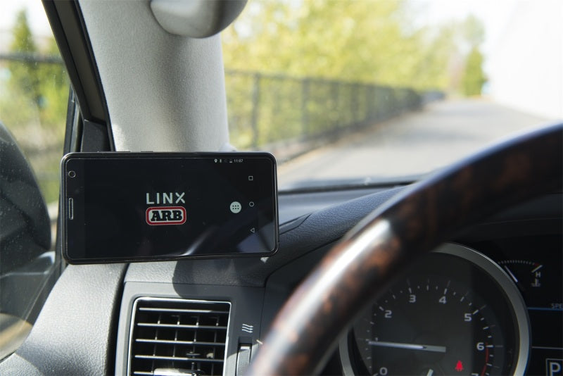 ARB Linx A-pillar bracket hardware detail