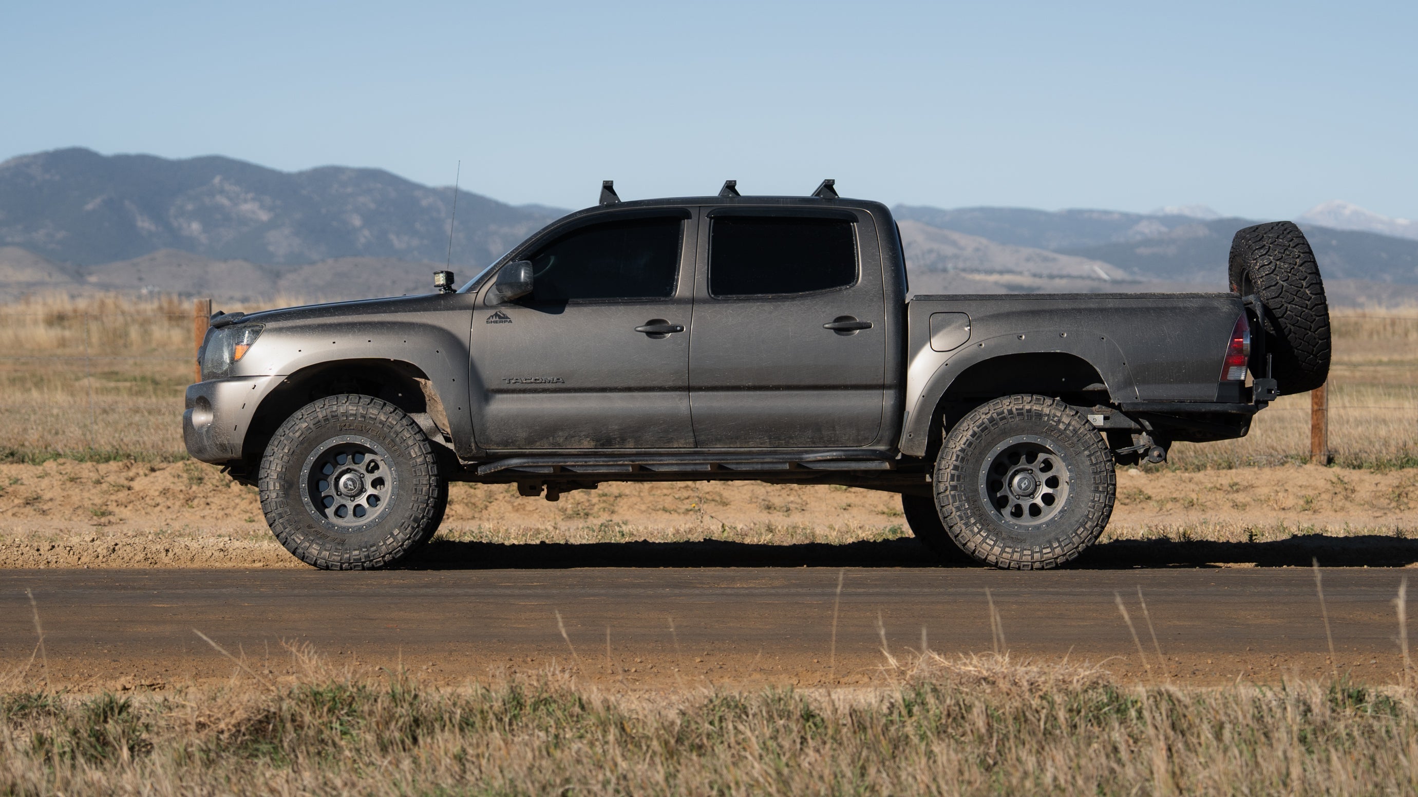 Toyota Tacoma Load Bar System (2nd/3rd Gen)