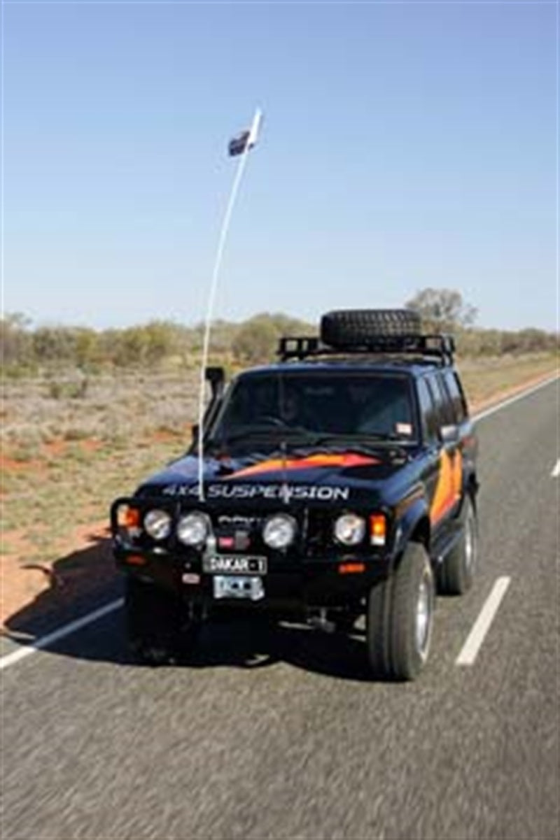 ARB Deluxe Dakar winch bumper for Land Cruiser 60 Series — winch cradle detail