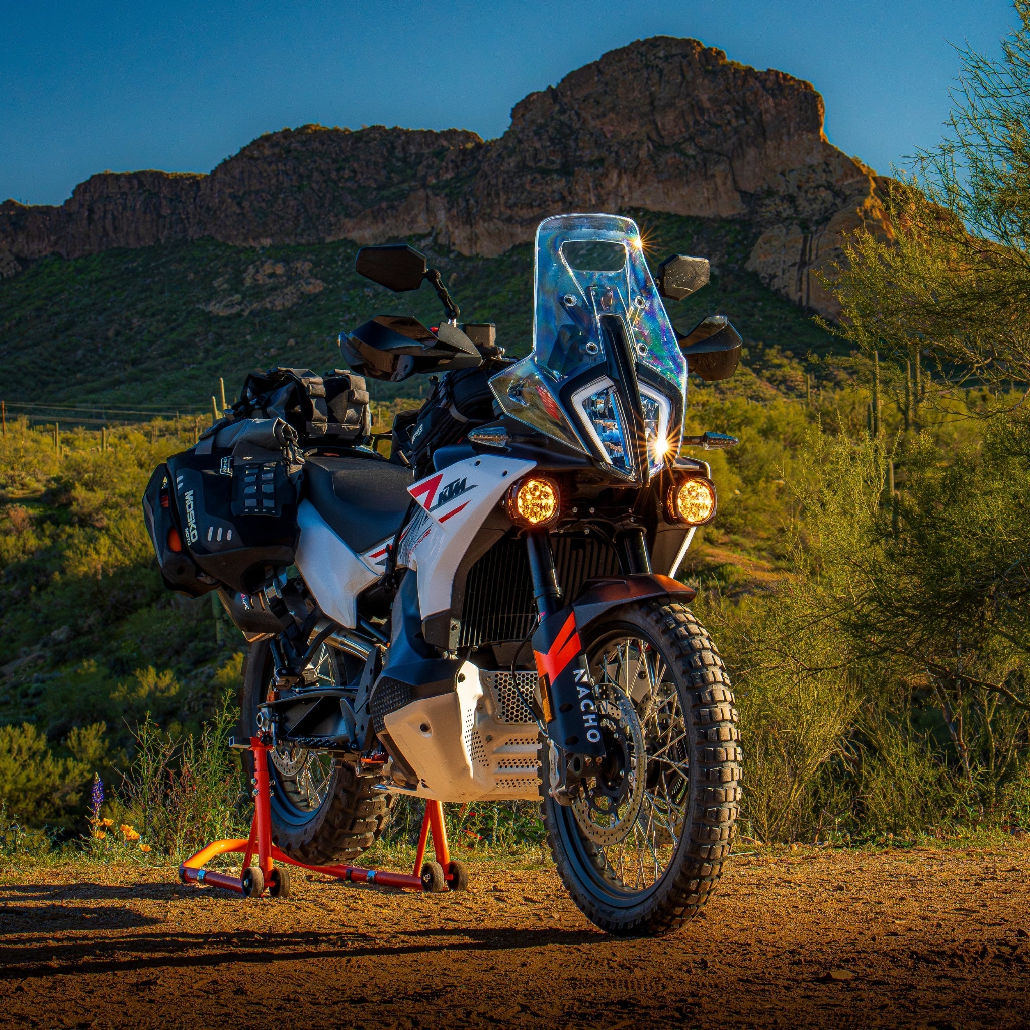 NACHO Quatro Supreme Adventure