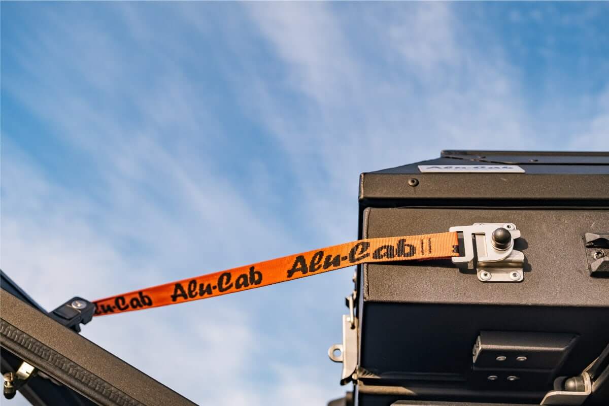 180° Shadow Awning LHS 180 Awning Alu-Cab- Overland Kitted