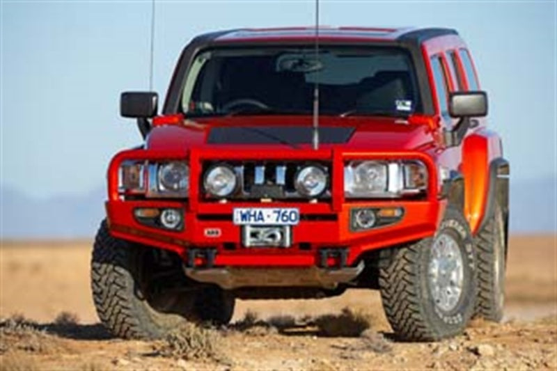 ARB Deluxe bull bar for Hummer H3 front three-quarter view