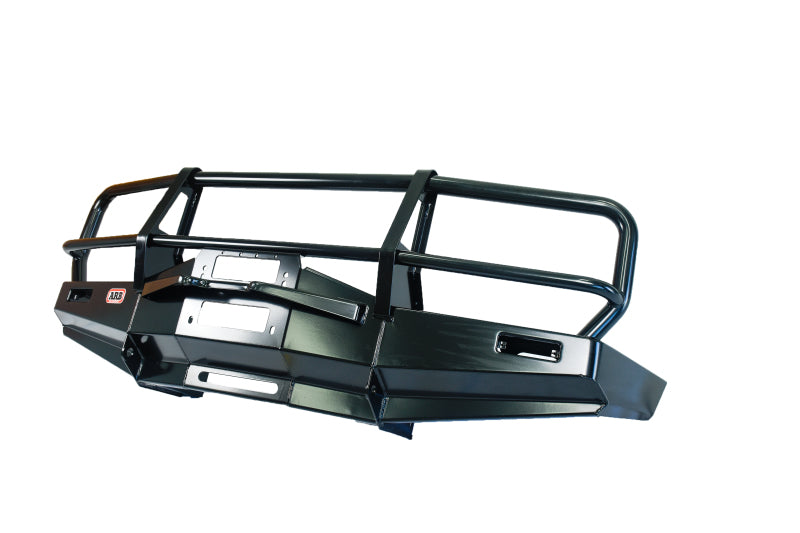 ARB Deluxe winch bumper for Land Cruiser 80 Series — mounting hardware and tow point