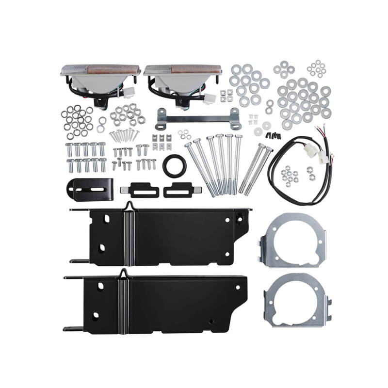 ARB Deluxe winch bumper for 2003-2004 Land Rover Discovery — winch mount and light provision detail