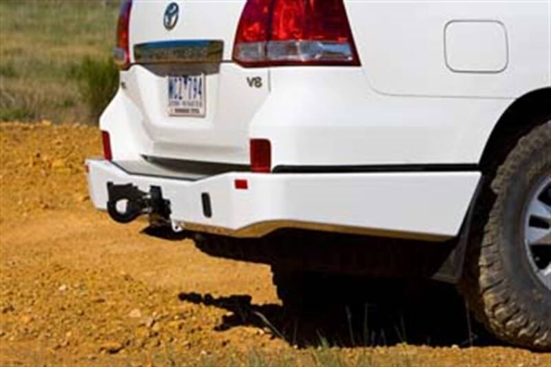 ARB Land Cruiser 200 Series rear bar — finish and mounting hardware