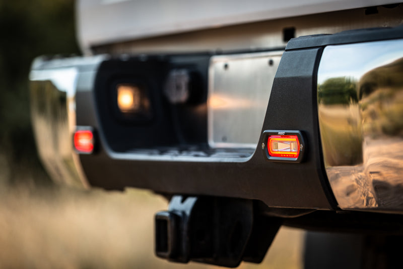 Rigid SR-L spreader light blue halo accent lighting detail