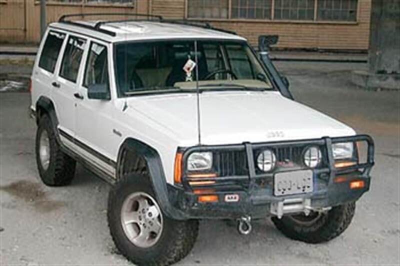 ARB Deluxe Jeep Cherokee XJ bumper front view