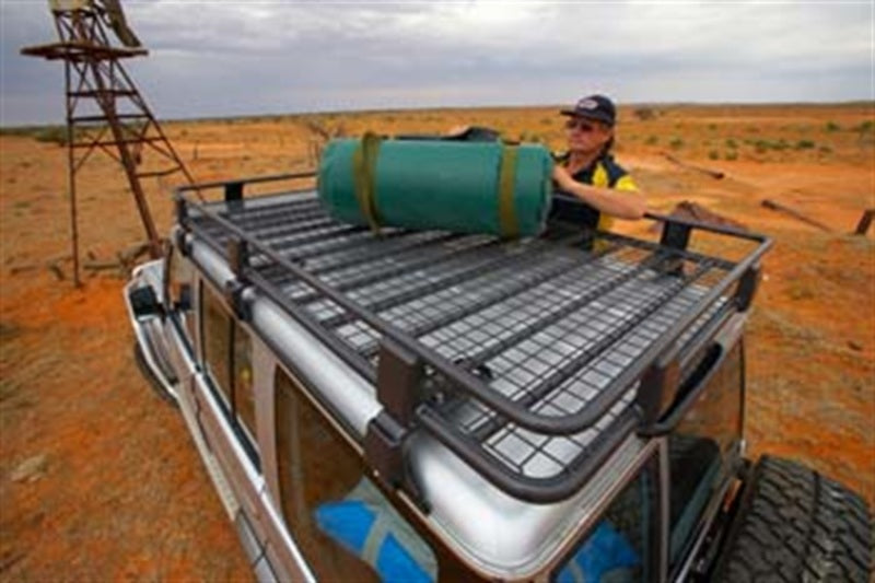 ARB Classic alloy roof rack cage 87x49 with Amplimesh floor