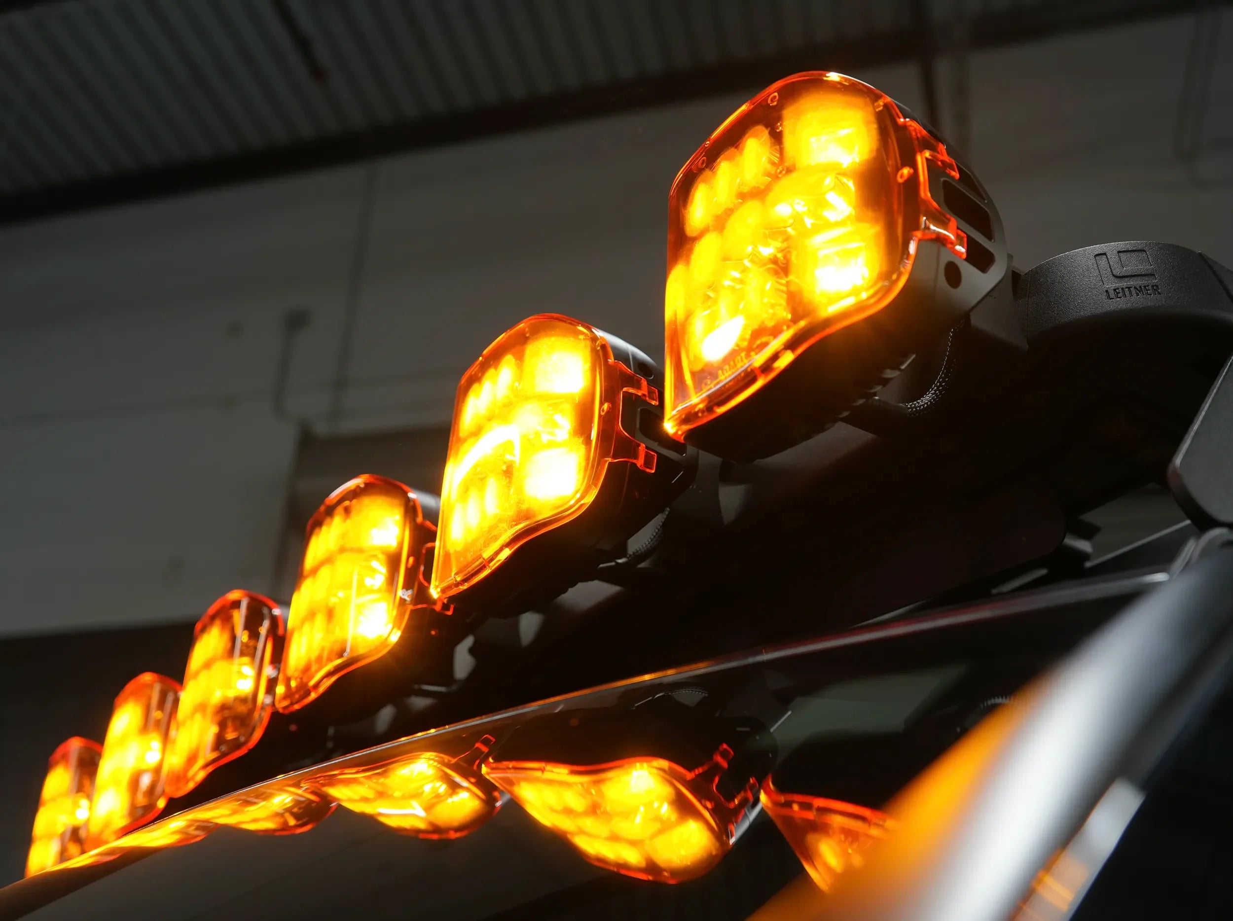 LED LIGHTS MOUNTED TO ACS ROOF RACK USING ACS ROOF LIGHT BRACKET