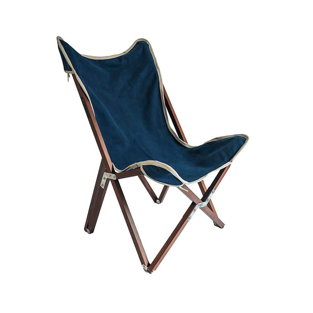 Chama Vaquero chair in Azul canvas, angled view on white background