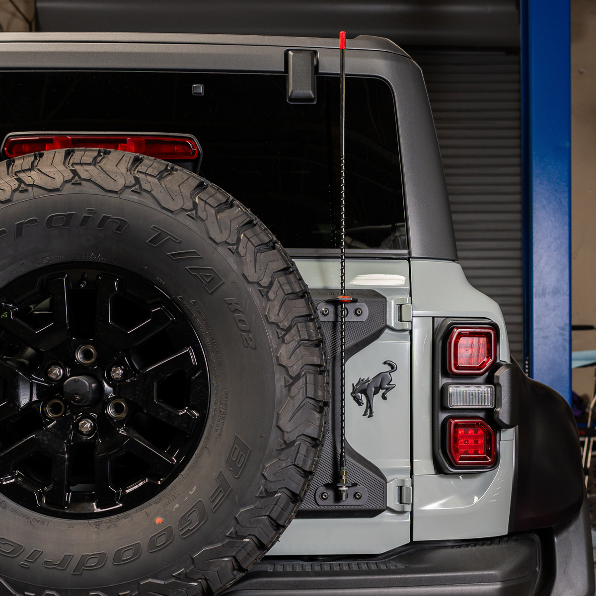 Rear Antenna Mount Fits 22+ Ford Bronco Raptor