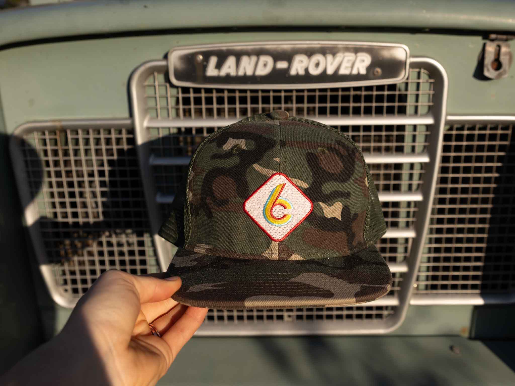 FLAT DECK CAP SWAG C6 Outdoor- Overland Kitted