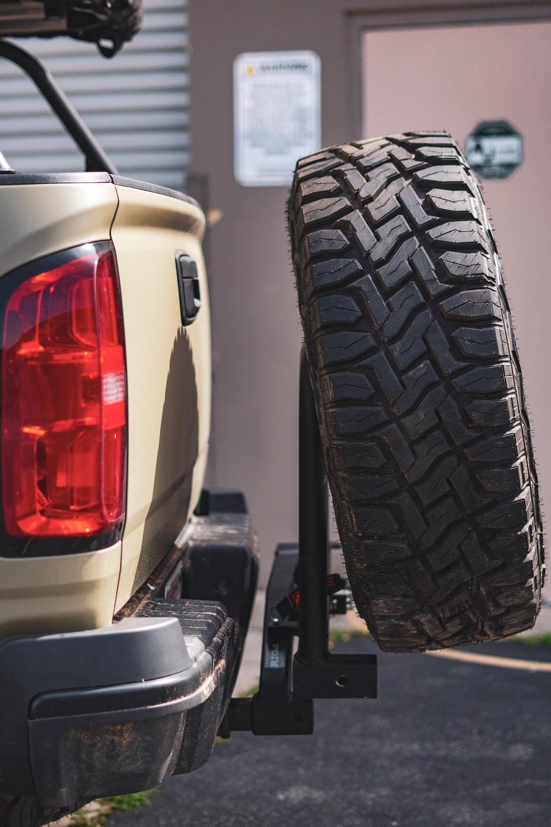 UltraSwing™ Multi-Fit Spare Tire Hitch Mount | RiGd Supply Vehicle RIGd Supply- Overland Kitted