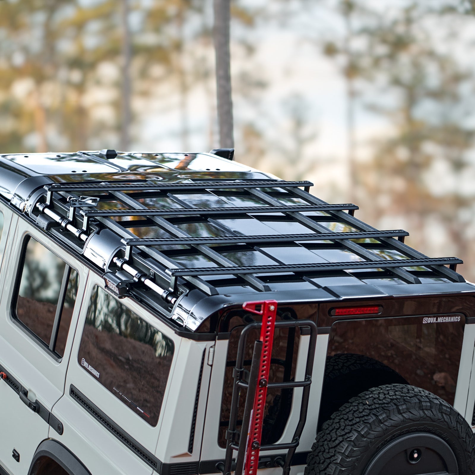 DualTrack Roof Rail System for INEOS Grenadier