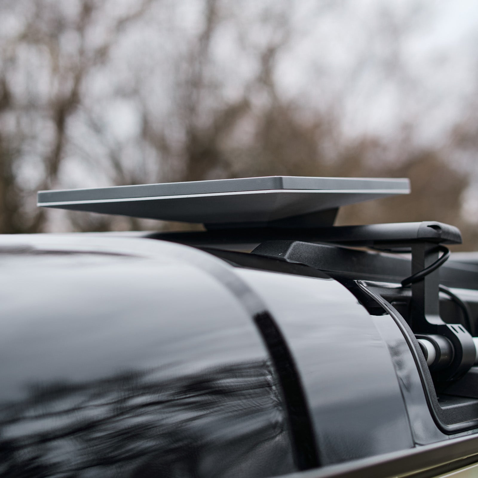 Low Stock: Starlink Mini Roof Rack Mount v2 – Universal Roof Rack Fit with Anti-Theft Kickstand