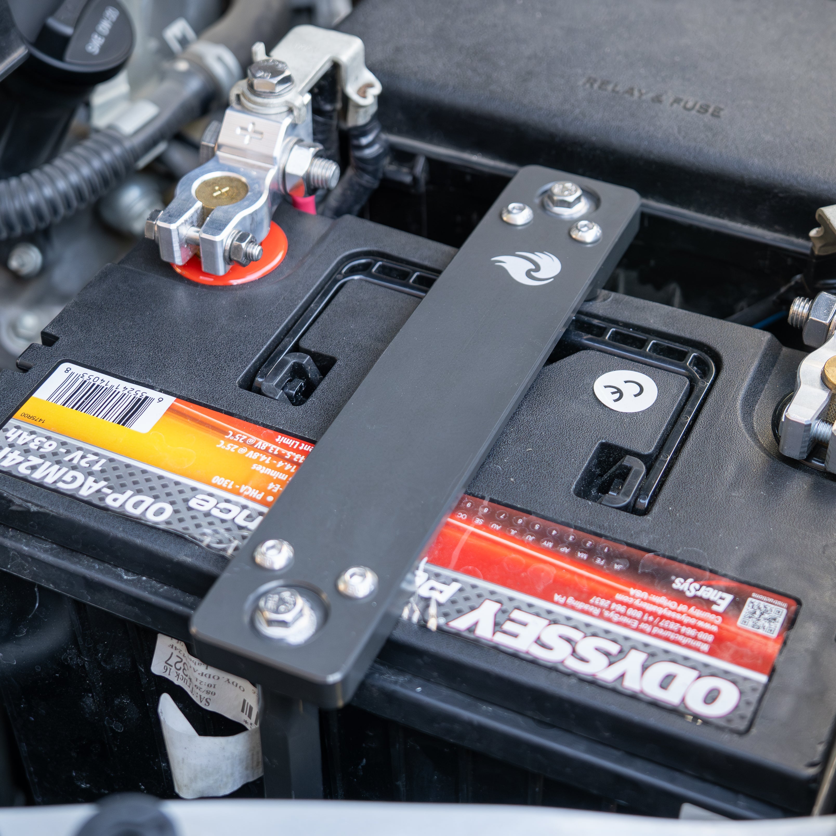 Blaze Off-Road Command Center billet battery tie-down for Toyota (photo 7)