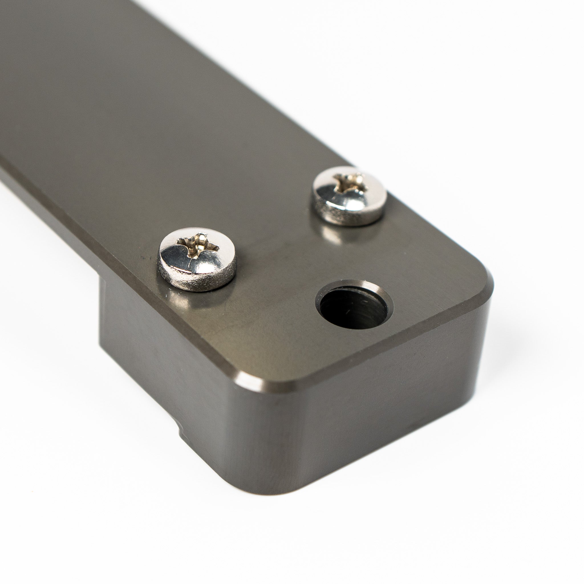 Blaze Off-Road Command Center billet battery tie-down for Ford Super Duty (photo 4)