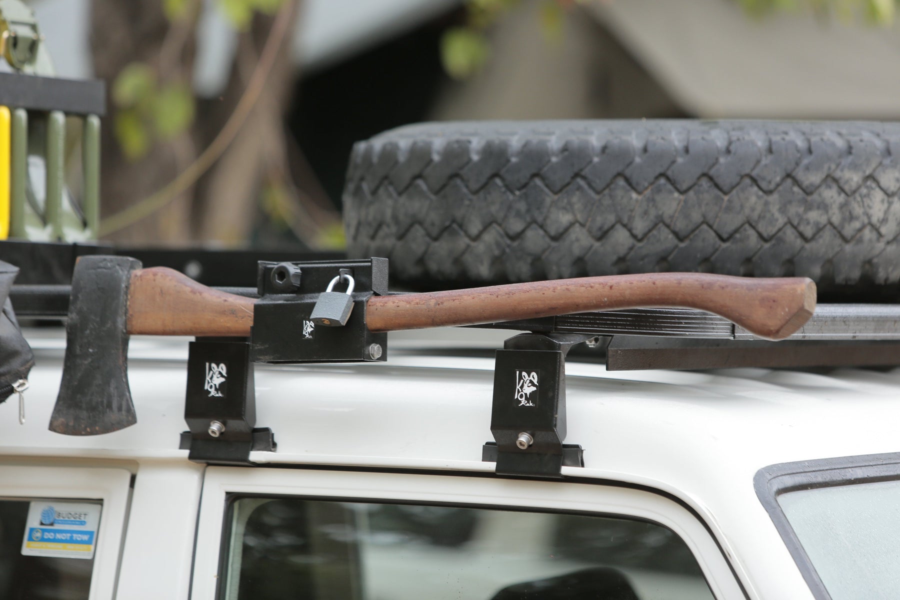 K9 Axe Mount  Roof Rack Accessories Eezi-Awn- Overland Kitted