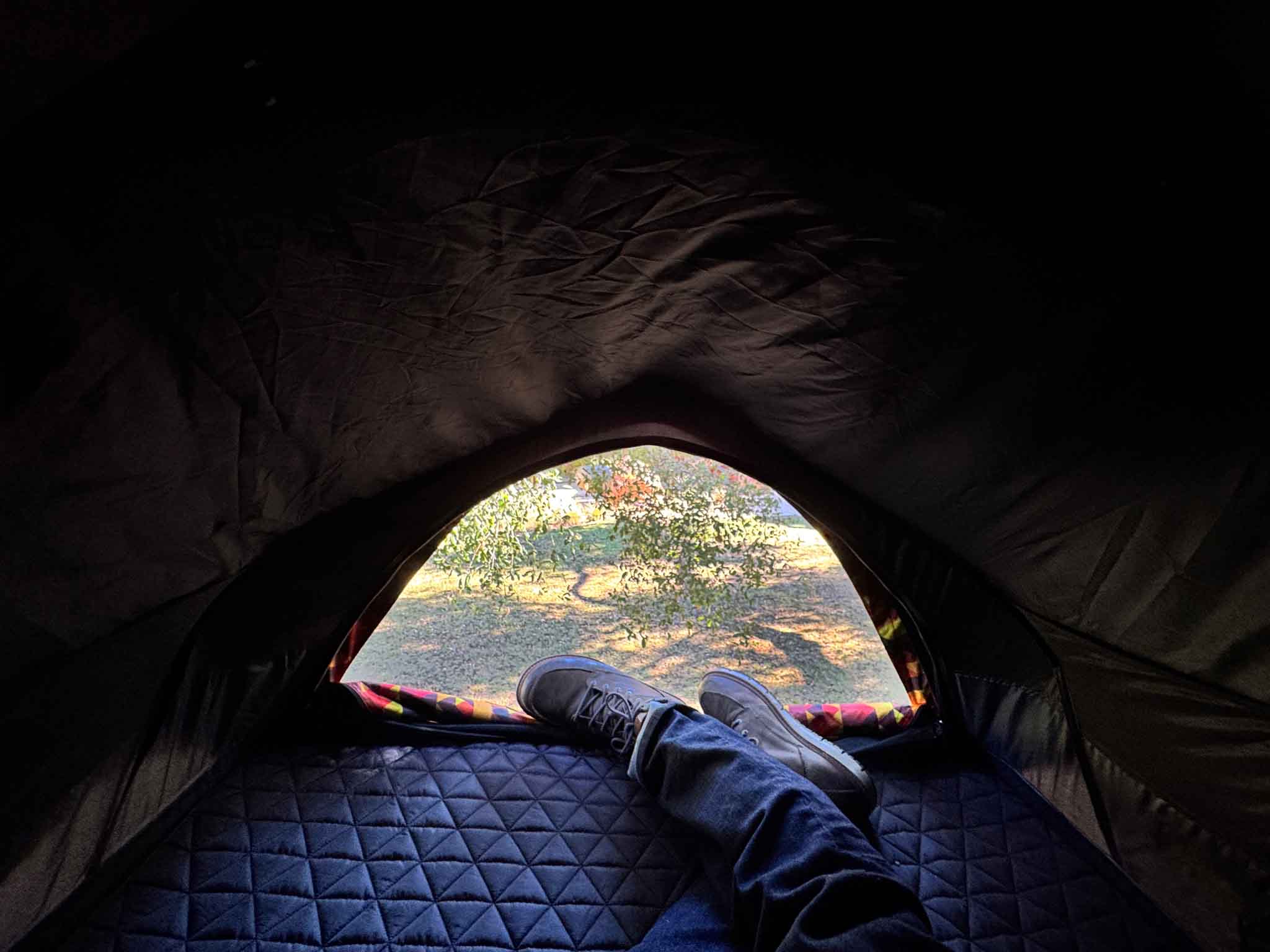 REV PICK-UP TRUCK TENT (Ember Black Out)