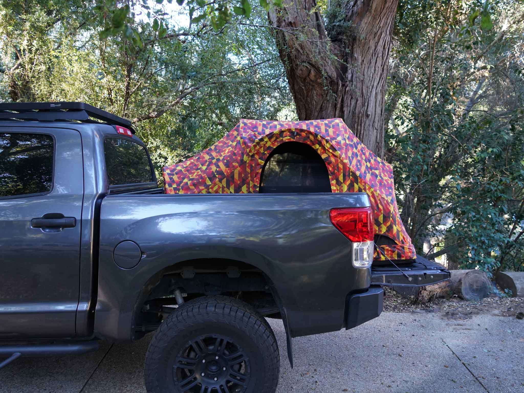 REV PICK-UP TRUCK TENT (Ember Black Out)