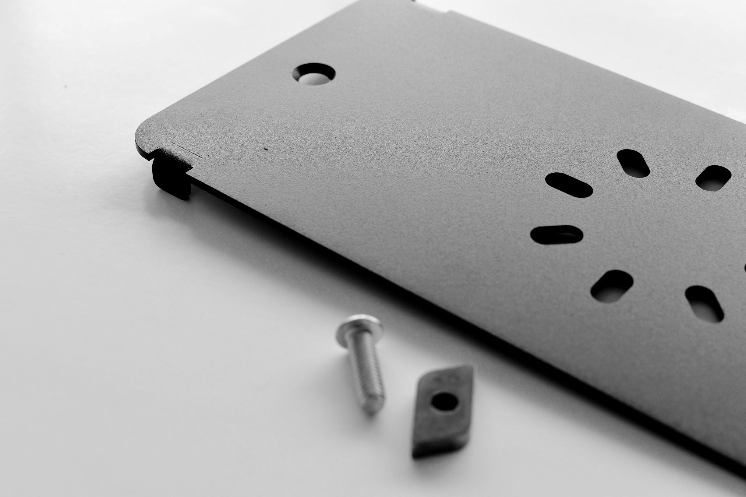 Toyota/Nissan Truck Plate  Mounting Kit RotopaX- Overland Kitted