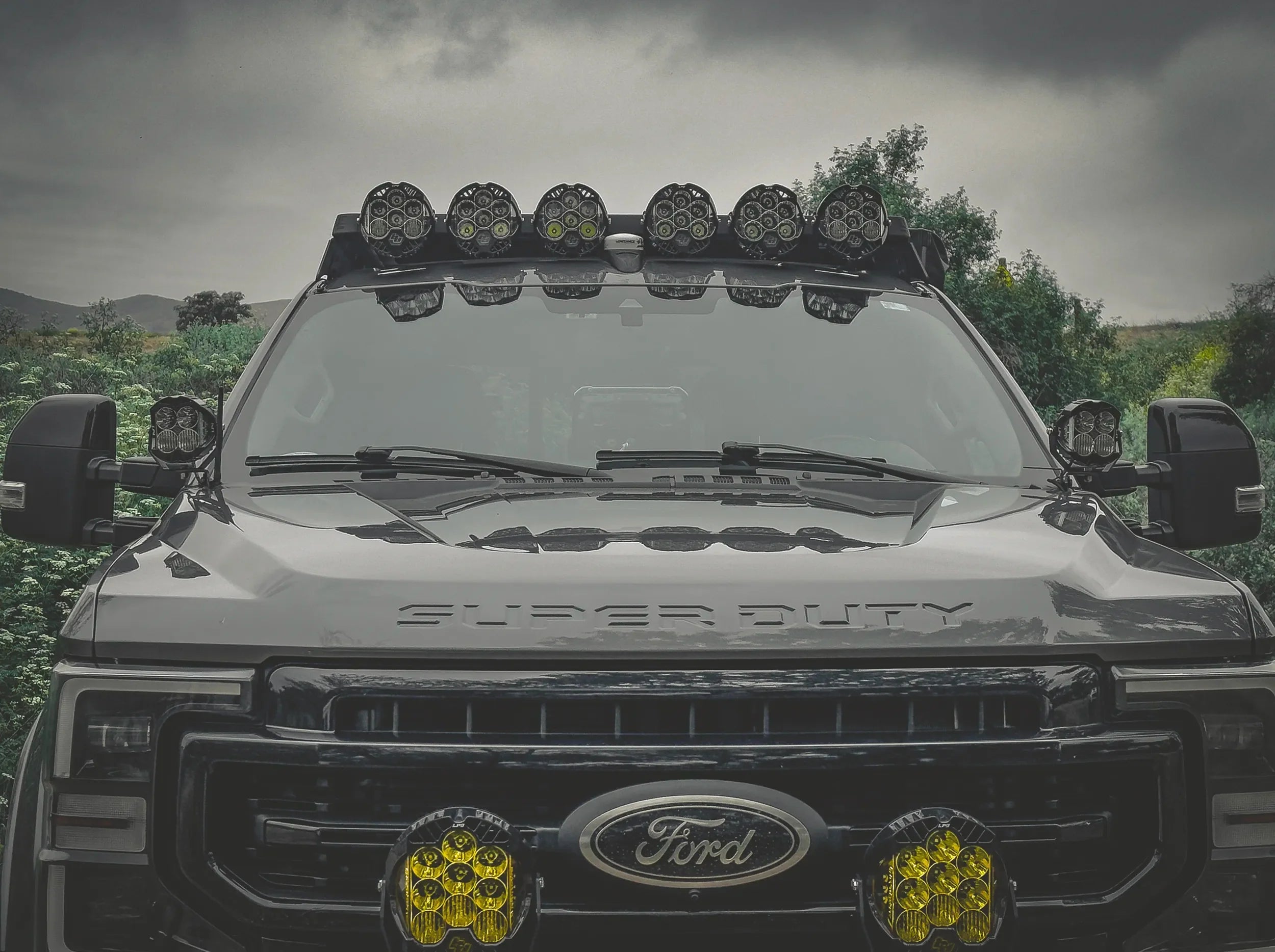 FRONT VIEW FOR SUPERDUTY WITH LIGHTS