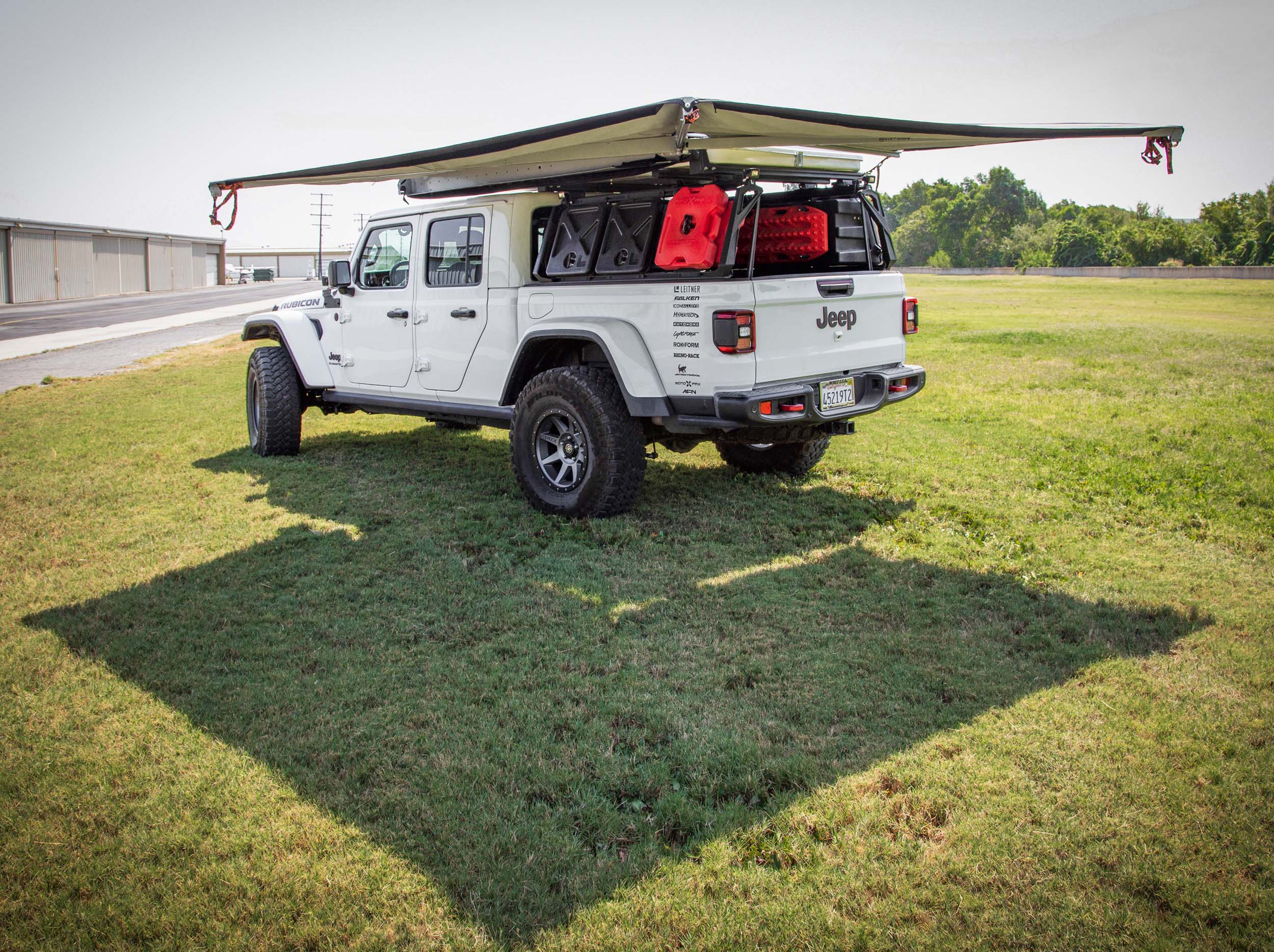 Grenadier HD awning bracket angle view