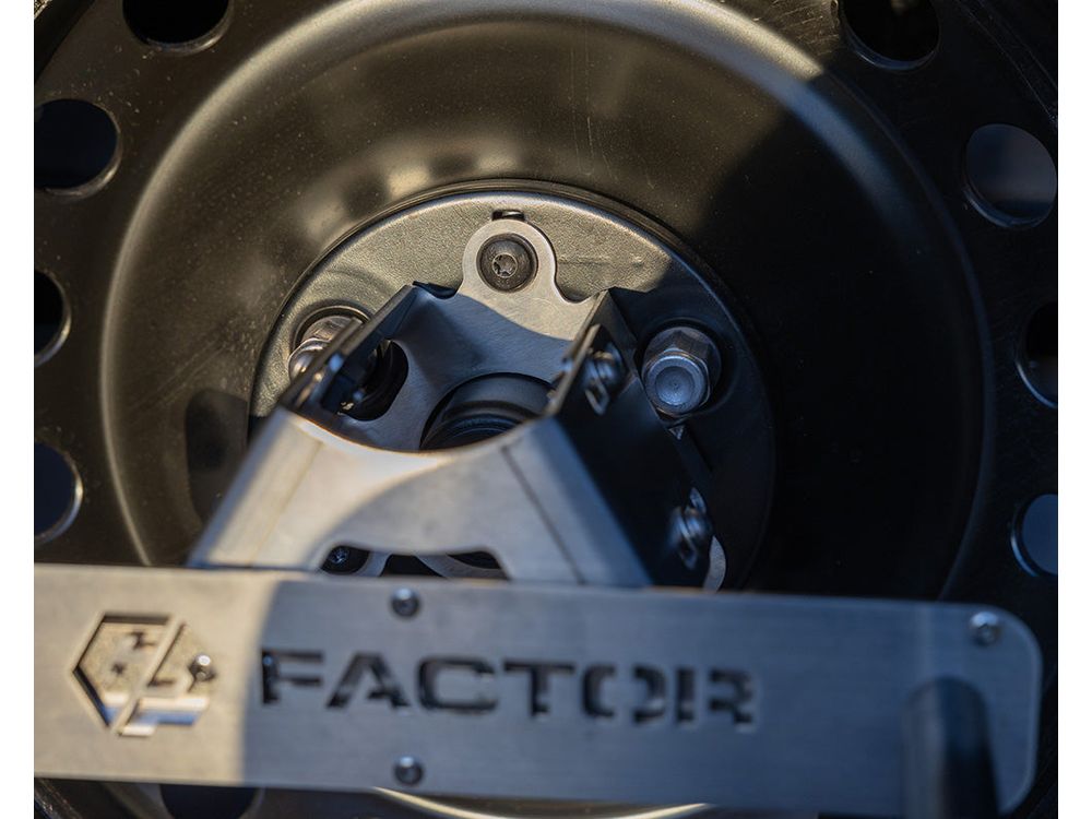 GP Factor Grenadier Spare Tire MaxTrax Mounting Kit