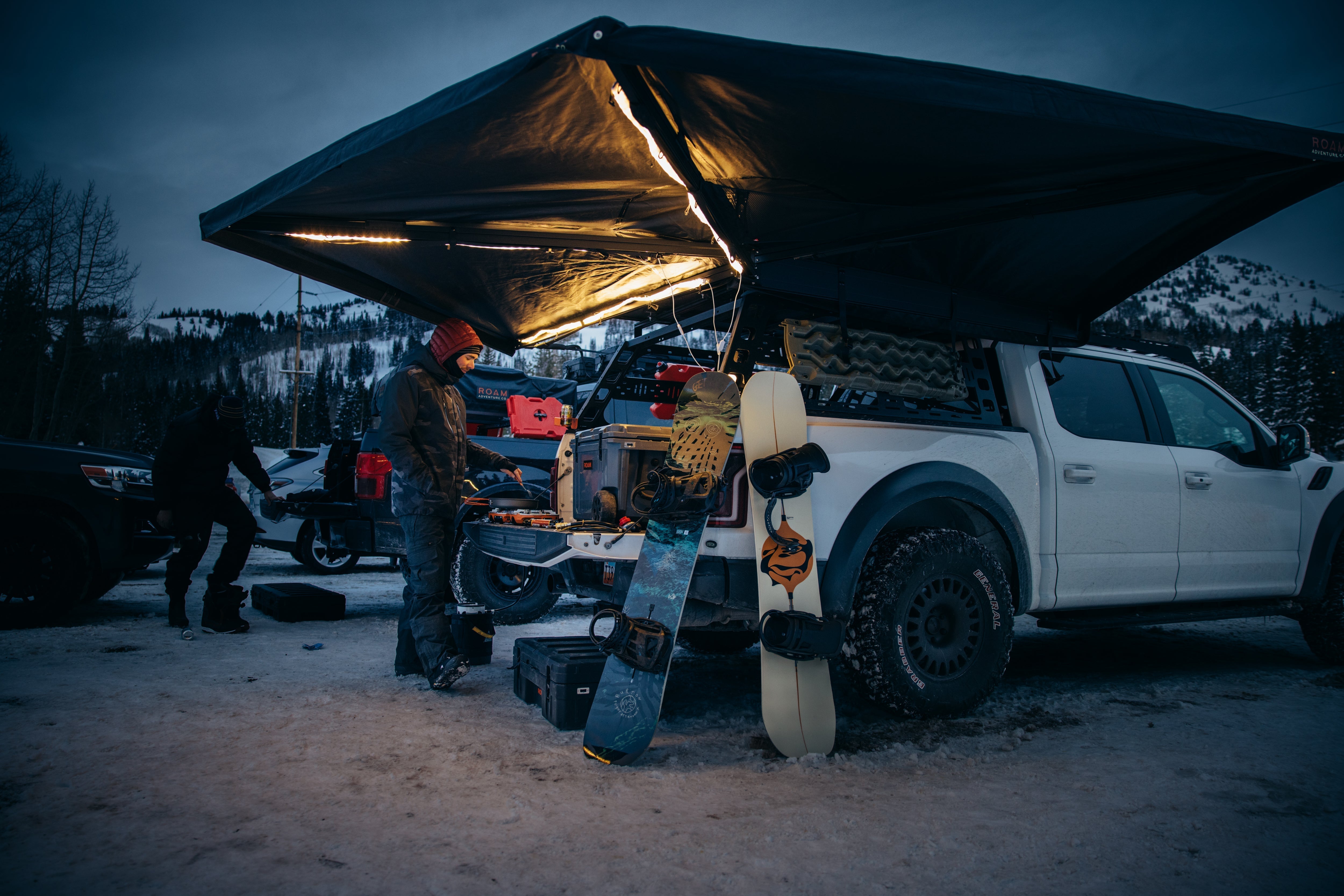 ROAM LED Track Light in its Lantern Sack