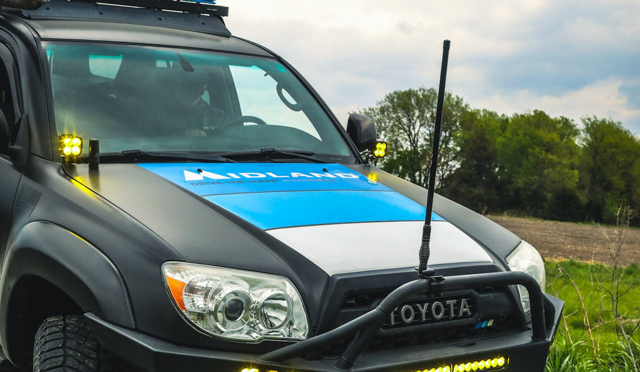 Midland MXAT03 3dB bullbar GMRS antenna, mounted view