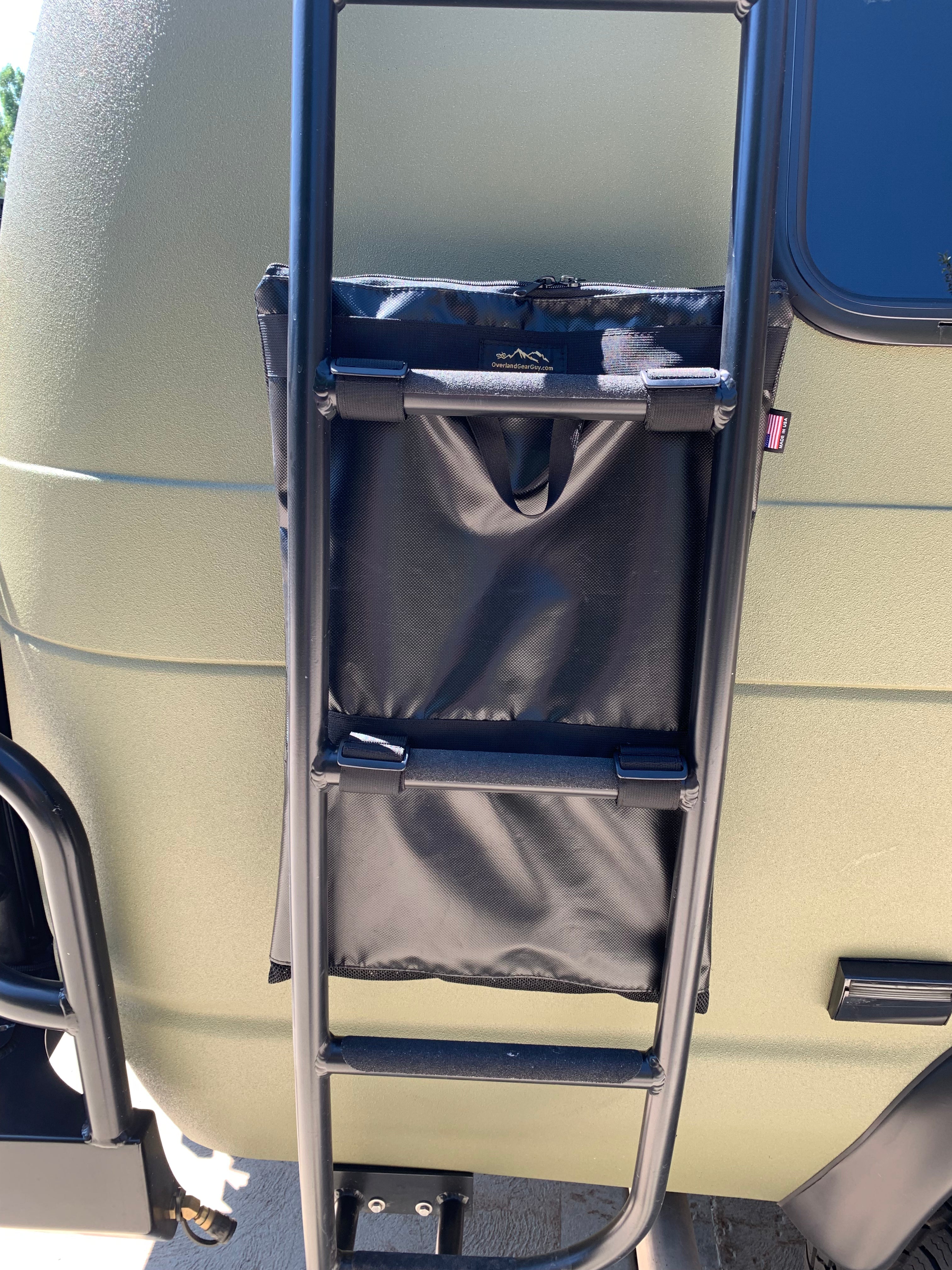 INEOS Grenadier Ladder Trash Bag - 24 inch