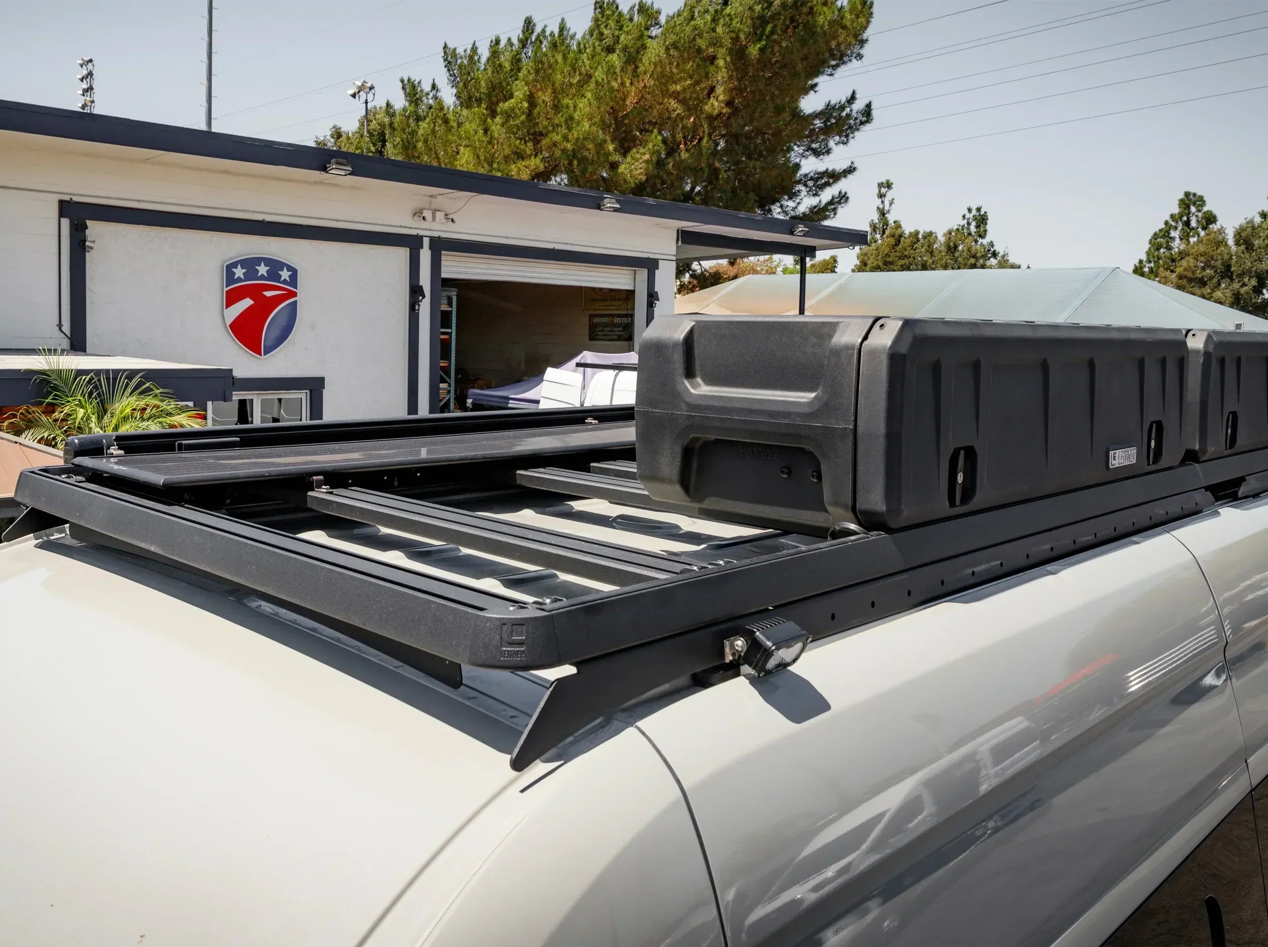 Leitner ACS ROOF Sprinter rack cargo view