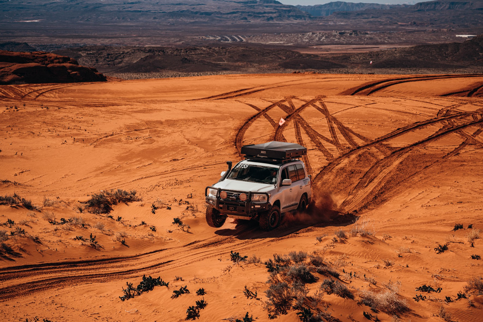 Sword Hard Shell Roof Top Tent Roof Top Tent Eezi-Awn- Overland Kitted