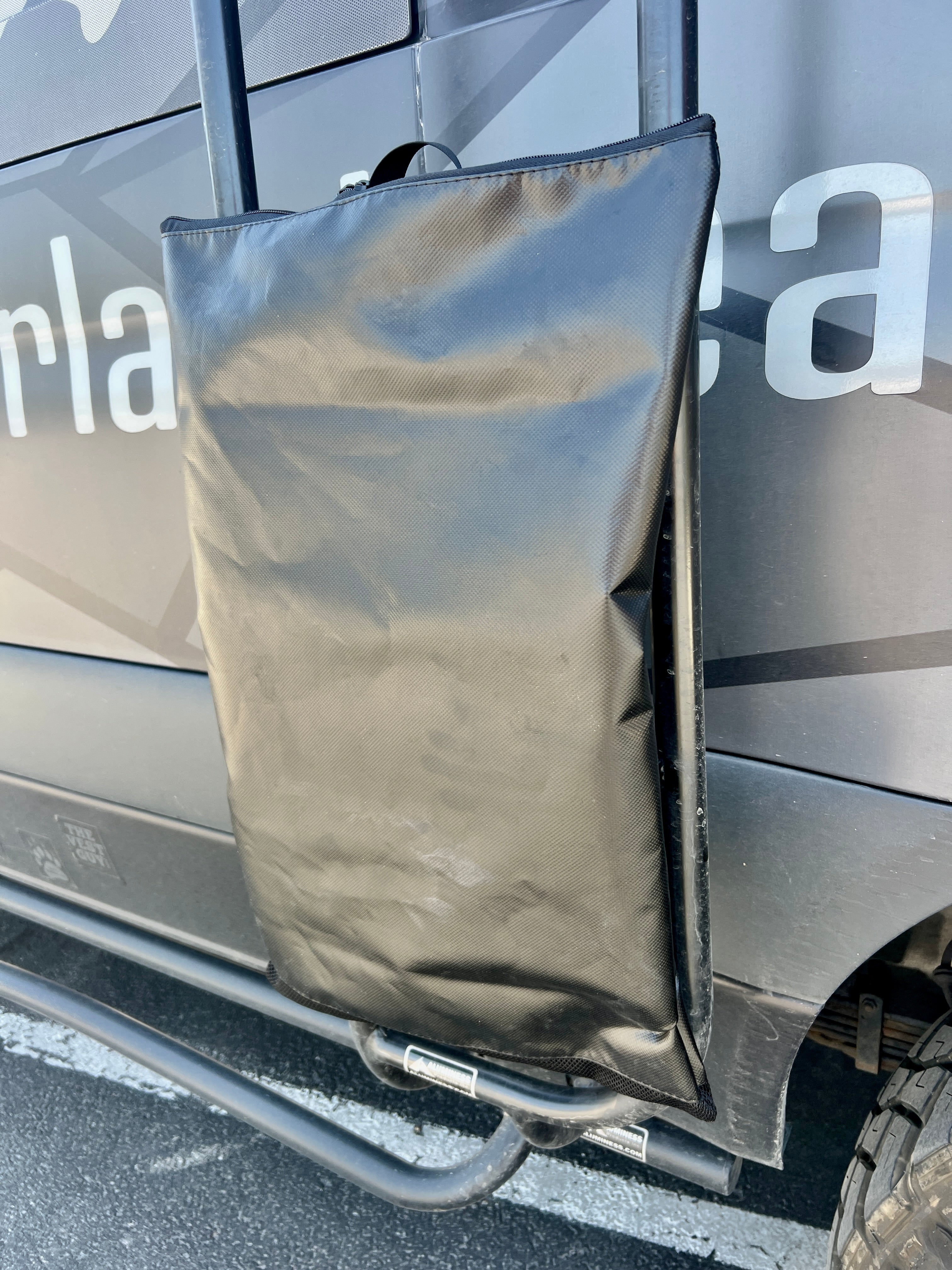 INEOS Grenadier Ladder Trash Bag - 24 inch