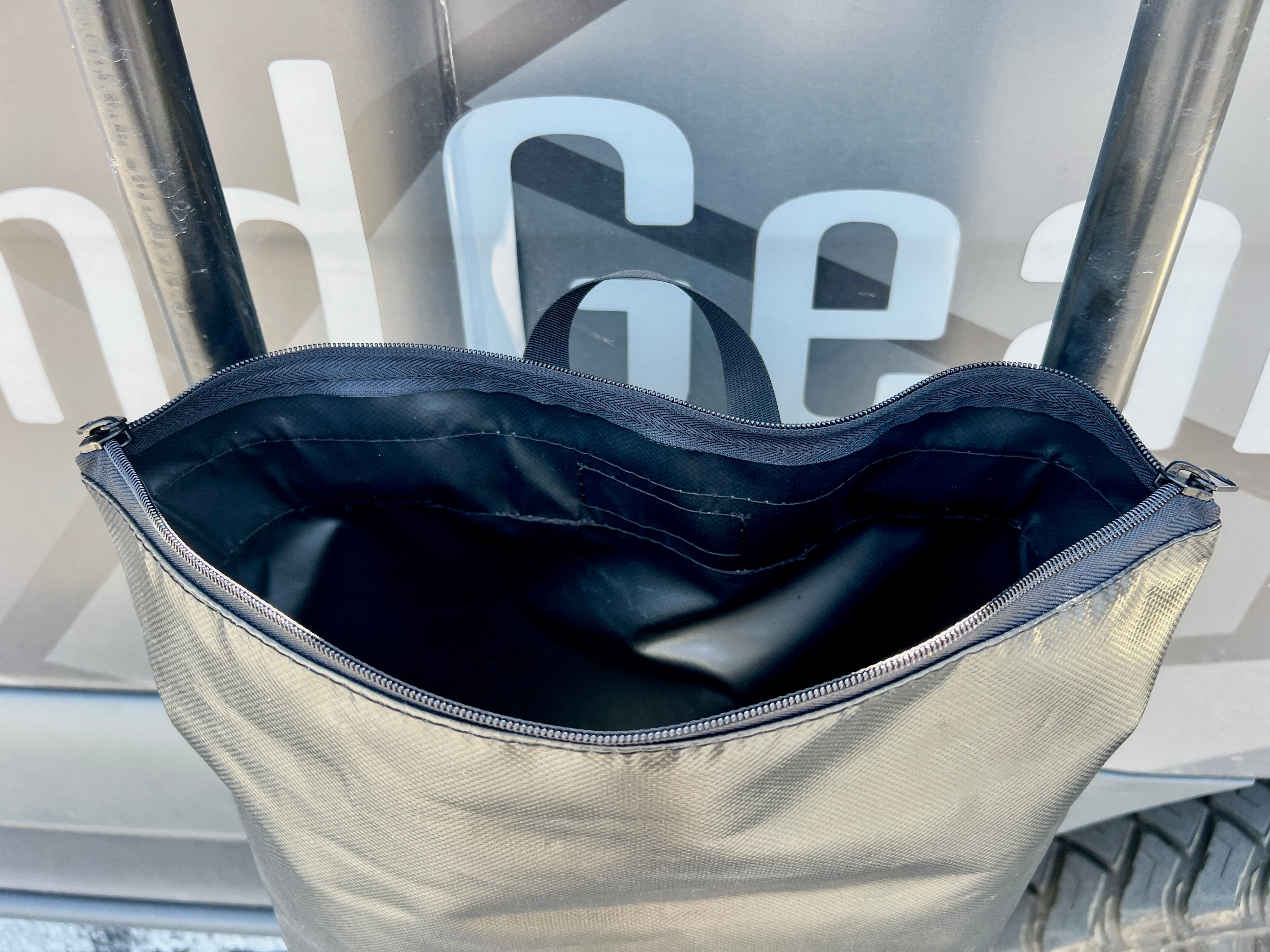 INEOS Grenadier Ladder Trash Bag - 24 inch