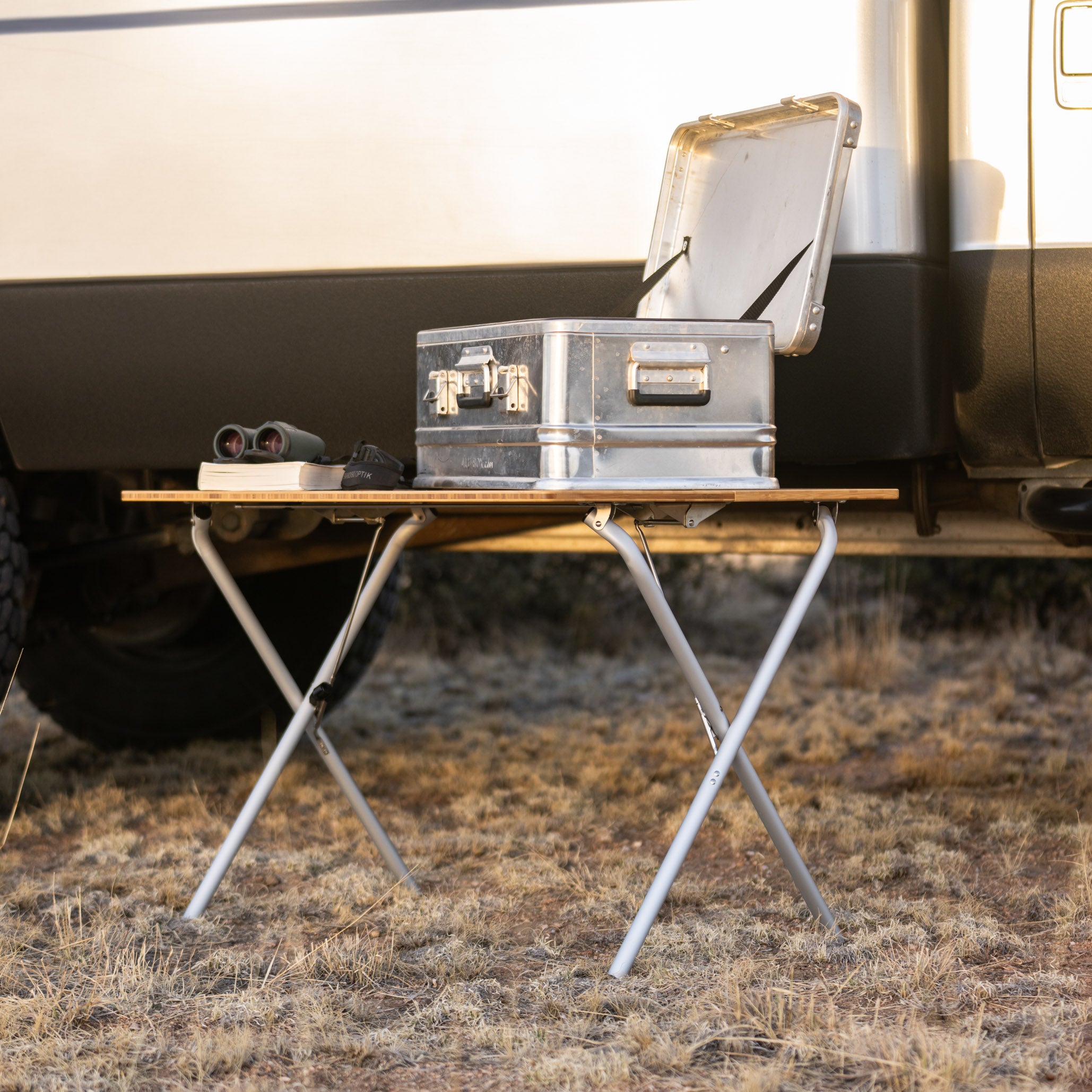 Single Action Table - Medium Furniture Snow Peak- Overland Kitted