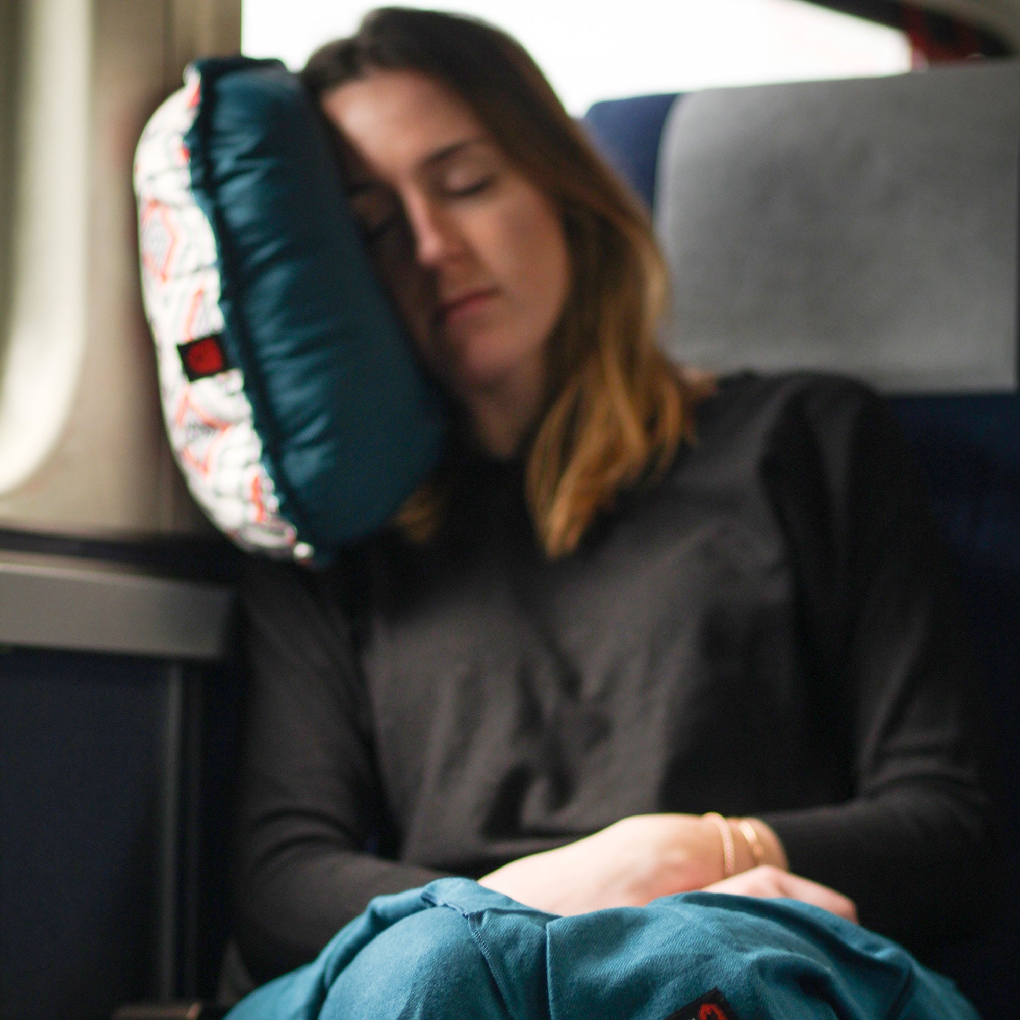 Puffy Adjustable Travel Pillow