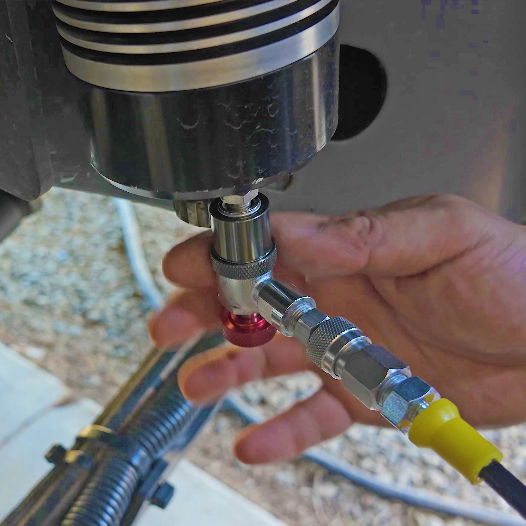 ORI Shock Boss™ V2 - 800 psi Dual Fill Strut Inflator - Portable Nitrogen Shock Tuning Kit