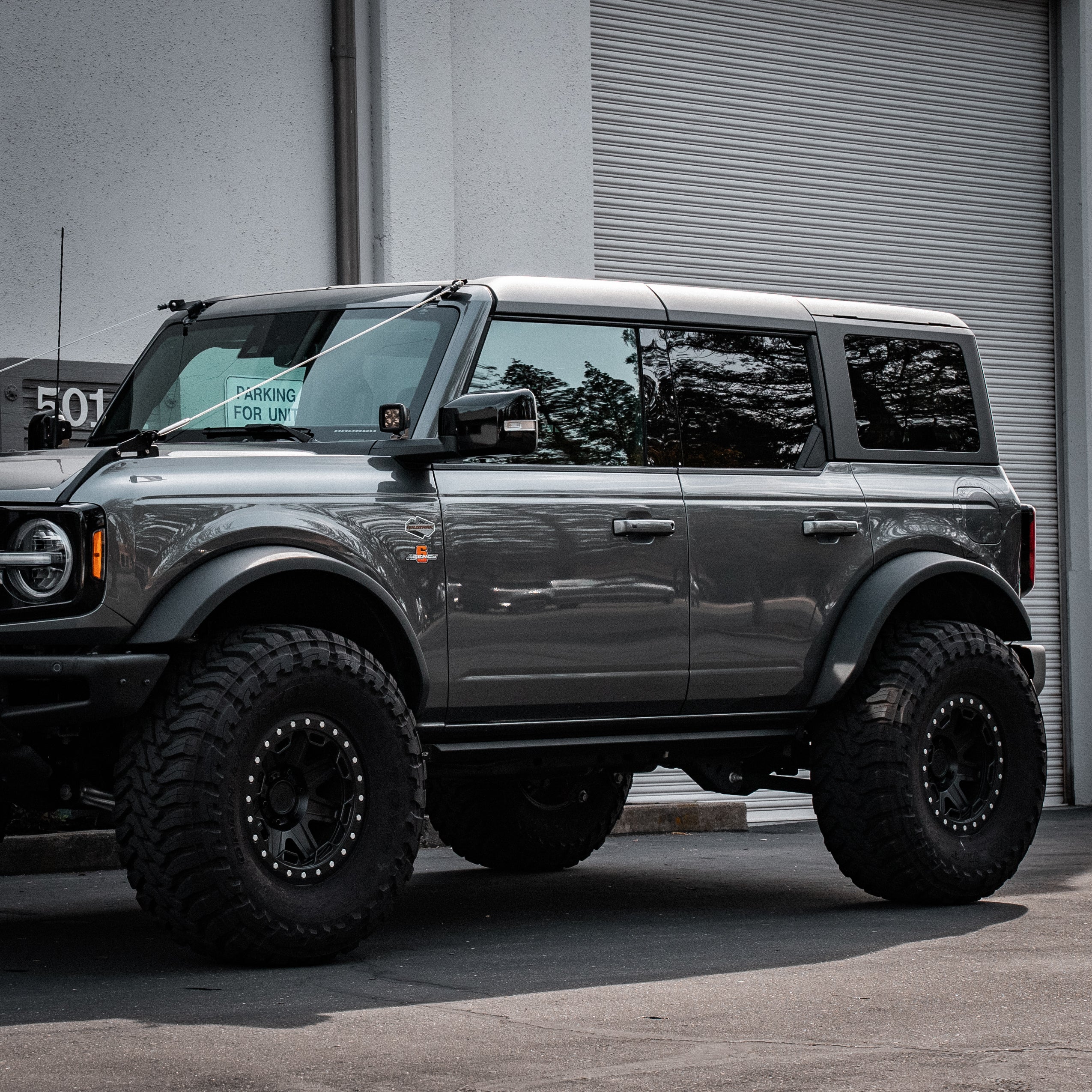 Ford Bronco 4Dr B-Pillar Cover Set