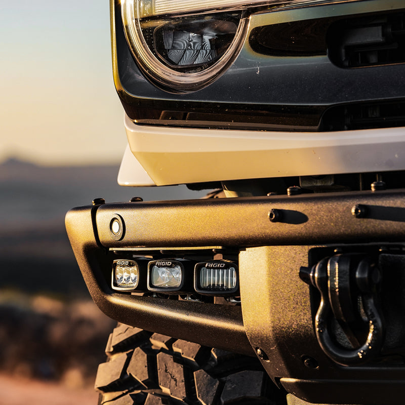 RIGID Bronco bumper fog mount installed with SR-M Series light pods