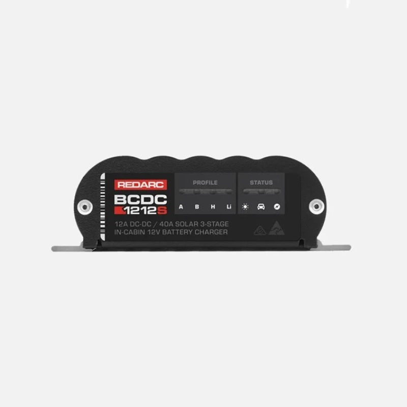 REDARC BCDC1212S DC-DC Charger with MPPT Solar 12A, detail view