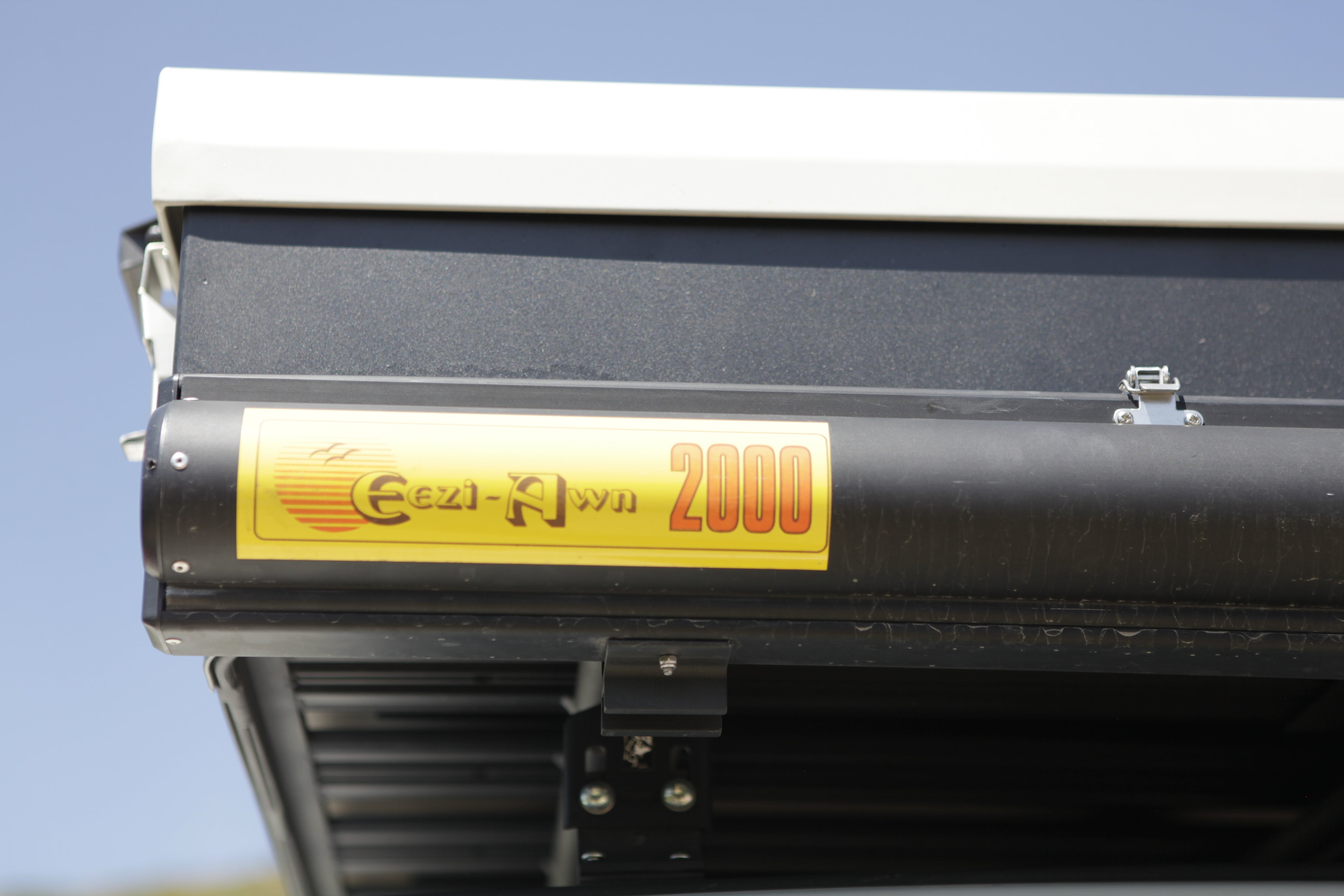 Series 2000 Awning Hard Case Awning Eezi-Awn- Overland Kitted