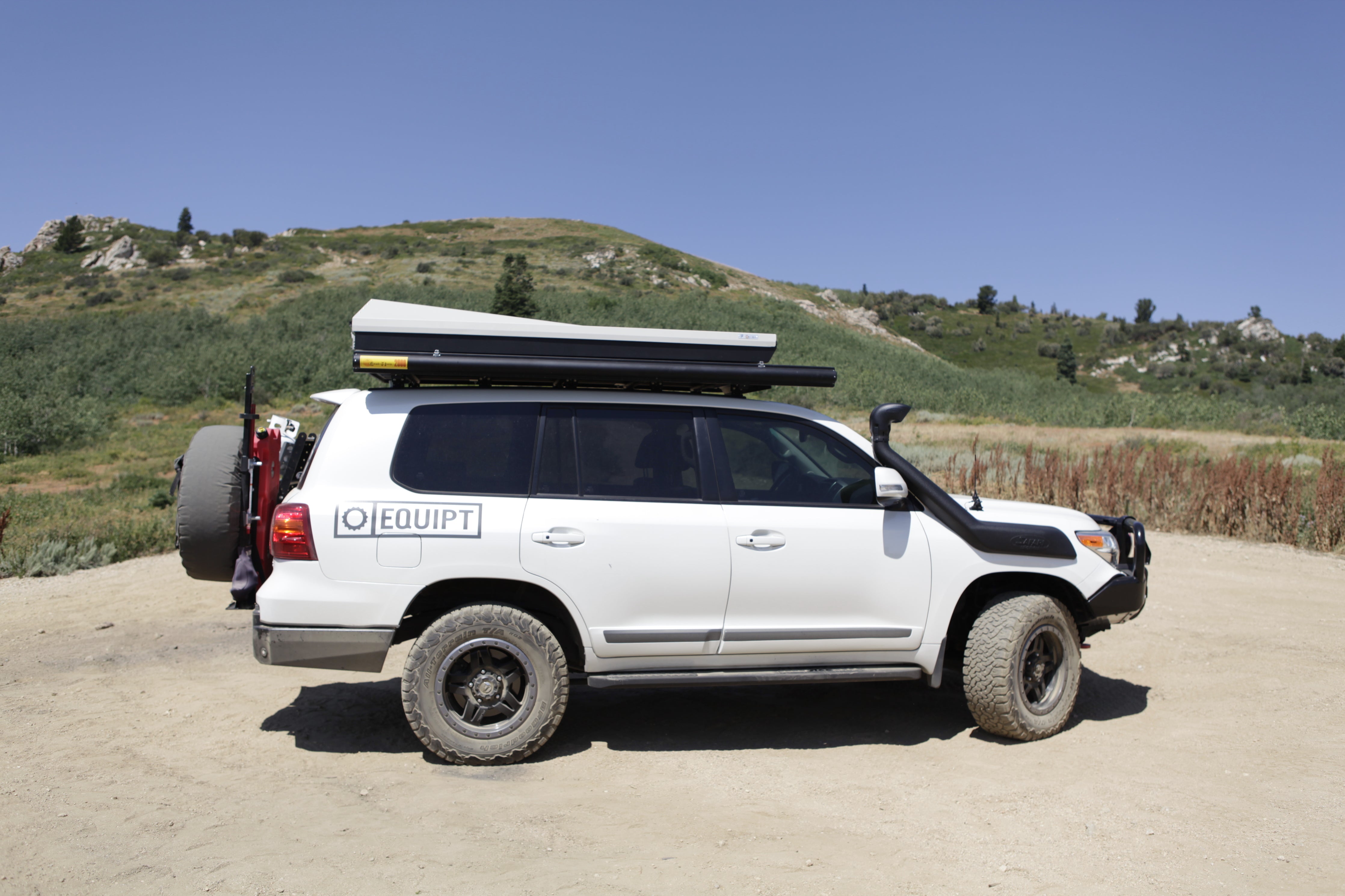 Series 2000 Awning Hard Case Awning Eezi-Awn- Overland Kitted