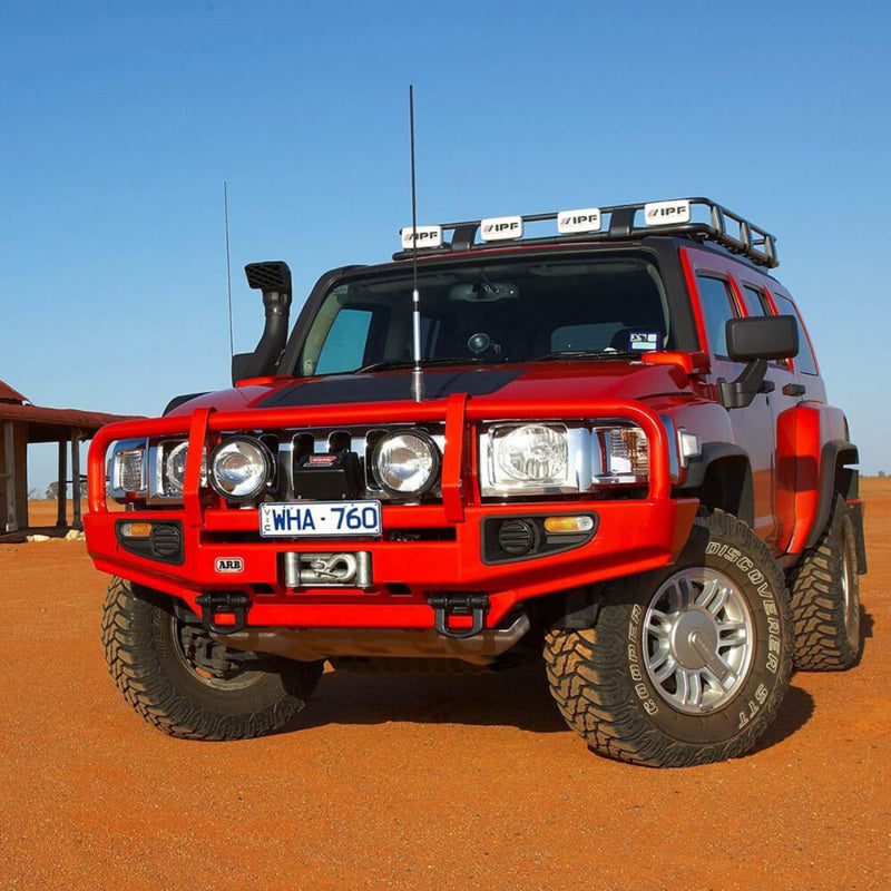 ARB Deluxe winch-mount bull bar for Hummer H3 with fender flares