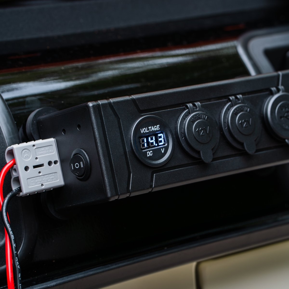 PowerVault™ Utility Hub for INEOS Grenadier R2