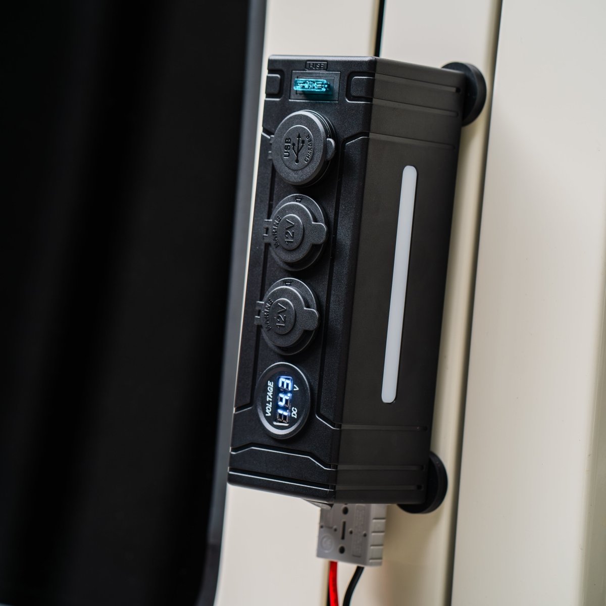 PowerVault™ Utility Hub for INEOS Grenadier R2