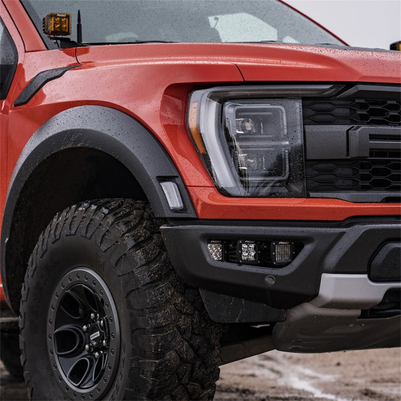 Rigid Industries D-Series pods showing SAE fog, spot and drive beams