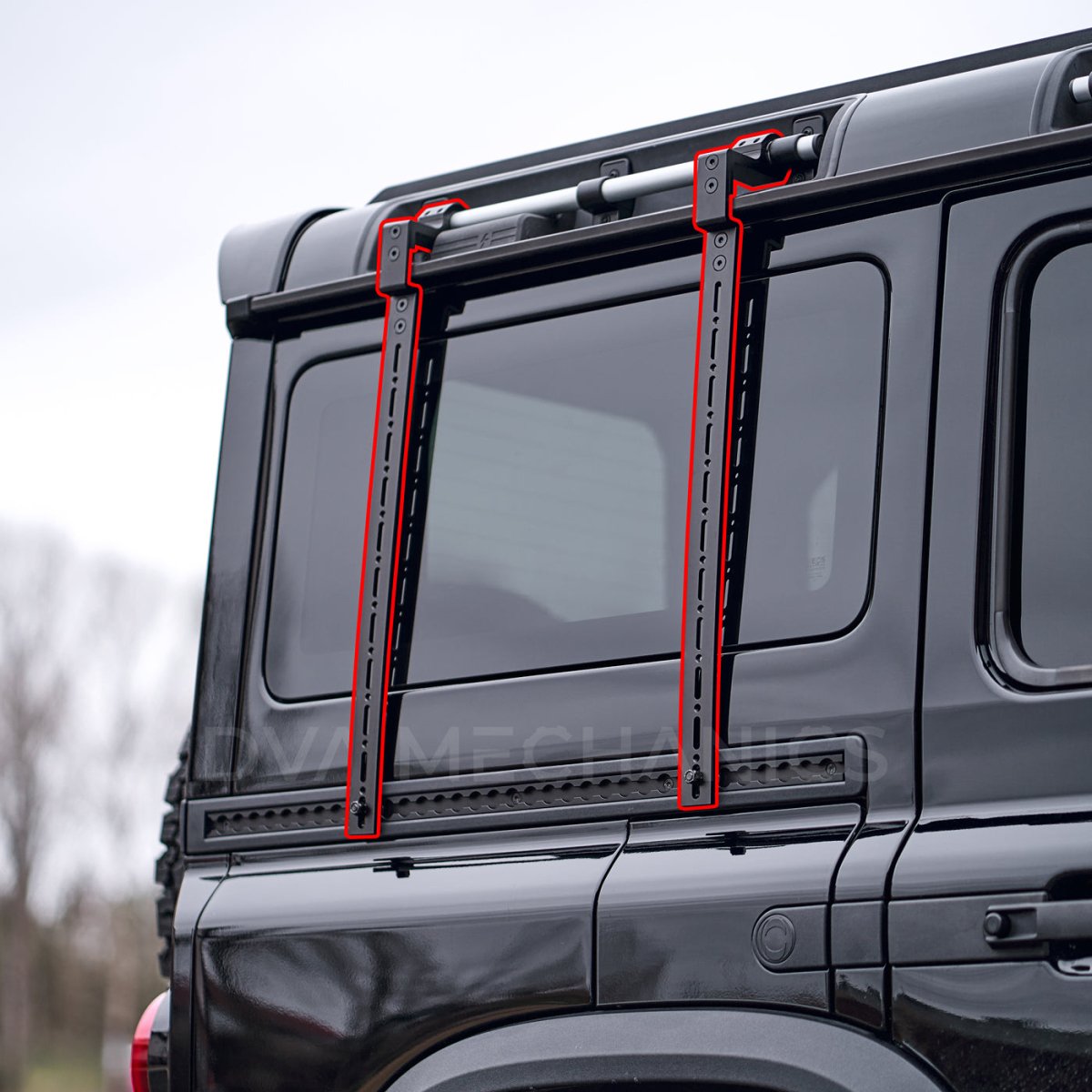 Side-Mounted Accessory Carrier for INEOS Grenadier Gen 2